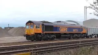 GB Railfreight 66771 Shunts New JNA Wagons At Newhaven Day Aggregates - 04/11/16