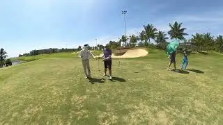 Anh em ITP xử l&yacute; tr&ecirc;n green tại s&acirc;n golf Sealink Phan Thiết