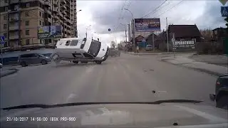 Авария на Кирова 21.10.2017