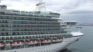 Cruise ships 
