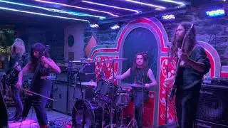Kapitur LIVE