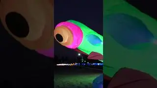 What is that glowing thing in the sky!?!? It's a Kite!  #kite #kitefestival #ufo #beach