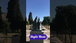Hidden Park Sculpture 🌳 | Relaxing Walk Through Trees & Blue Skies