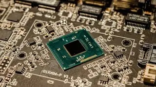 ASML: The Unseen Monopoly Behind Chipmaking