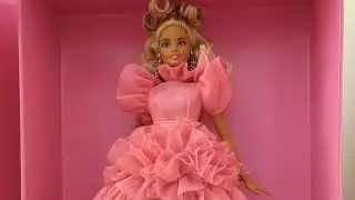 Doll Talk: Barbie Signature Pink Collection, Doll 3.