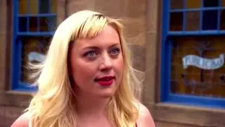 Scarlett Johansson joins River City