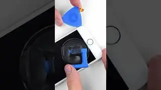 Замена дисплея на IPhone 8