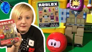 ROBLOX TOYS!! CELEBRITY SERIES TOP ROBLOX RUNWAY MODEL SET & MEEP CITY FISHERMAN + BLIND BOXES