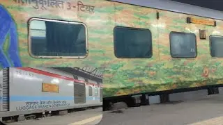 20801 Magadh superfast express (Islampur to New Delhi) 4k video.....