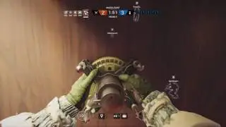 Fuze Ace With One Cluster Charge