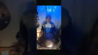 В вибрационном танце #hangdrum