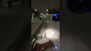 #Трактор##Убирает#Дорогу#
