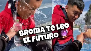 Finjo ser vidente (Broma)