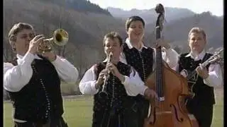 Ans. Mira Klinca – Mladi drvar