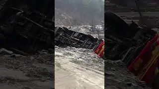 BUS EXIDENT KULLU PANARSA #kulluriverrafting #outdooractivities #himachal #management #offroad