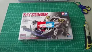Unboxing Tamiya Mini 4WD Ray Stinger Premium Super 2 Chassis