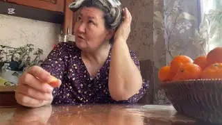 Отказался от вкусности 🥰вроде не ревнивая🤔 может тоже начать сплетничать 😜мне кажется так дороже 