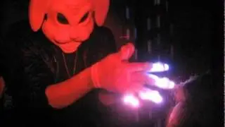 [PM] Gummy - Evil Bunny Glove Set Light Show - Return of the Bunny [EmazingLights.com]