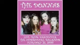 The Donnas - Shake In The Action (концерт в Commodore Ballroom, Ванкувер, 2000 г.)