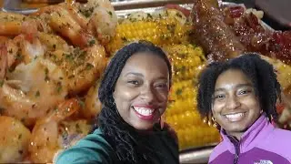 KRAB Queenz ATL Restaurant Mukbang : VLOGMAS DAY 21