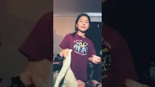 Cleaning my  makeup brushes 