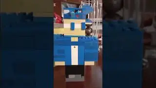 Mayor05 & Ethobot made of legos