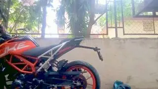2017 KTM Duke 390 chain cleaning short timelapse