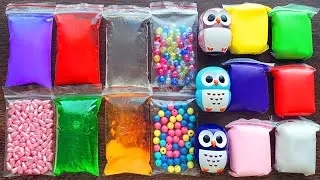 Making Relaxing Slime with Clay Bags and Lip balm