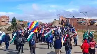 Bolivia. Gran Marcha nacional contra decreto que regala recursos naturales, que renuncie Rodrigo Paz