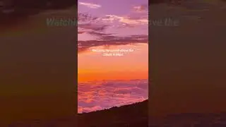 Incredible Sunset on top of the clouds! Haleakala National Park (Maui, Hawaii)