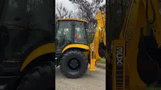 Nuove #terne di @jcb #DualDrive