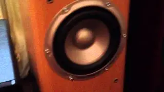 Creative Titanium HD - Kenwood KRF-X9090D-S - Wharfedale EMERALD 99 MK4, JBL L880