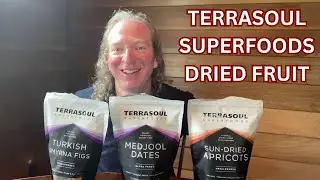 Terrasoul Superfoods Organic Figs, Medjool Dates, and Apricots