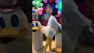 Oops 😅 #mascotcostume #promomascots #carnivalcostumes #carnivalmascot #mascot