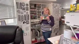 Craft Room Tour and Cats / DreamBox / Cardmaking & Scrapbooking  