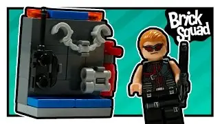 LEGO MARVEL SUPER HEROES 30165 Hawkeye with Equipment Stop Motion Build Review