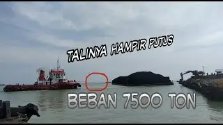 Penyandaran Kapal Tongkang Bg.Sentana Indah di PELABUHAN Sluke Rembang