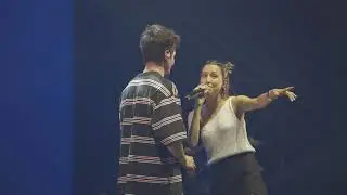 MIKI N&Uacute;&Ntilde;EZ canta 
