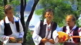 Teslicka trojka // Nije blago ni srebro ni zlato.