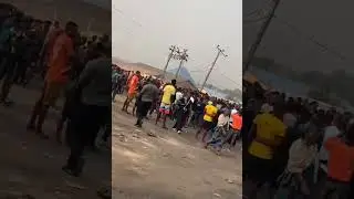 Protest in Ondo after 3 truck accidents crushed AAUA students to death #africa #nigeria