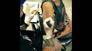 Lily Bone en Tattoo Stone (M&aacute;laga)