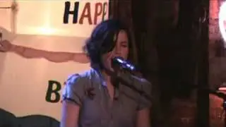 Missy Higgins singing This Is How It Goes in Louisville KY