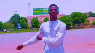 ZiKiRi ADAMA COULiBaLY  dankadé tissé  barrikatikuila