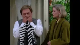 The Nanny - Niles' CC burns (Season 2)