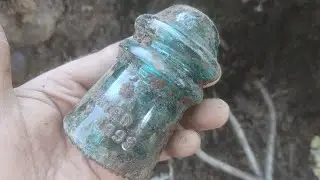 Hemingray pat.1893 no.9 isolator is the Best I've ever found Bottle digging 2022