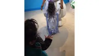 Frozen SuperFans Meet Olaf | Disney Trip with Toddlers | Cute Toddler Reactions