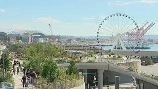 Buckeye fans arrive in Seattle ahead of Washington game