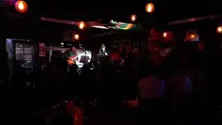 Grupo What- Aimless lady