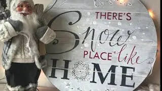 DIY Wood Signs Home Decor | Trace and Paint | Winter Christmas Sign