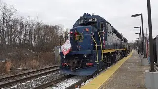 Tri State Santa Train in Denville featuring CNJ Heritage Unit GP40PH-2 #4109 12/13/25